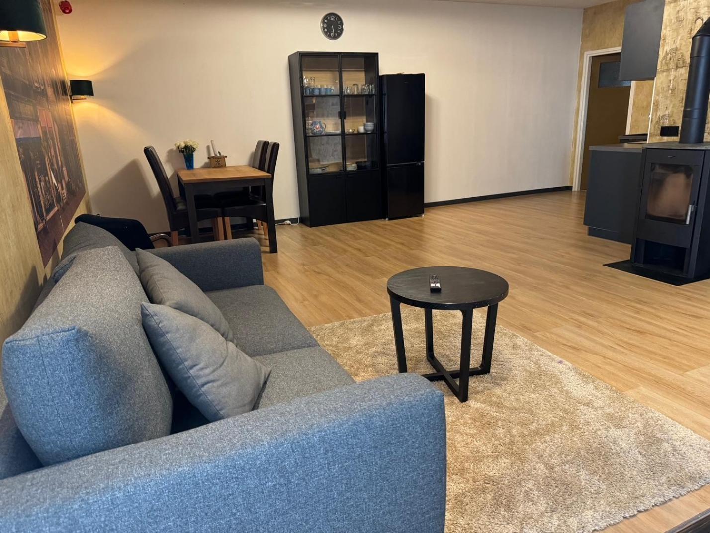 De Waag Hotel Макум Екстериор снимка