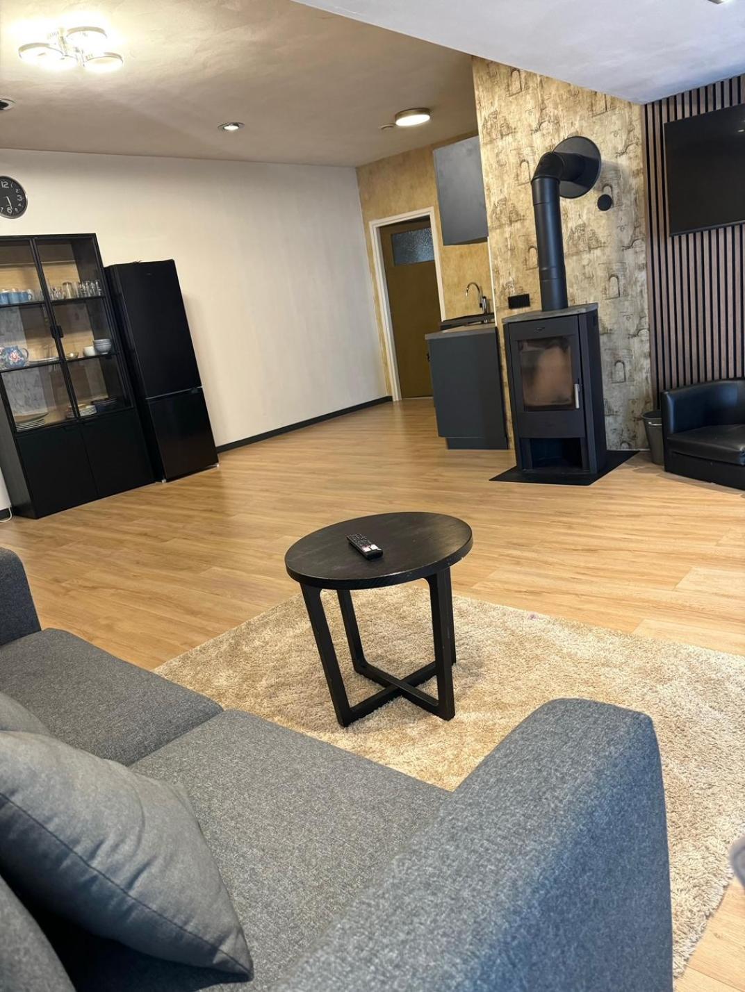 De Waag Hotel Макум Екстериор снимка