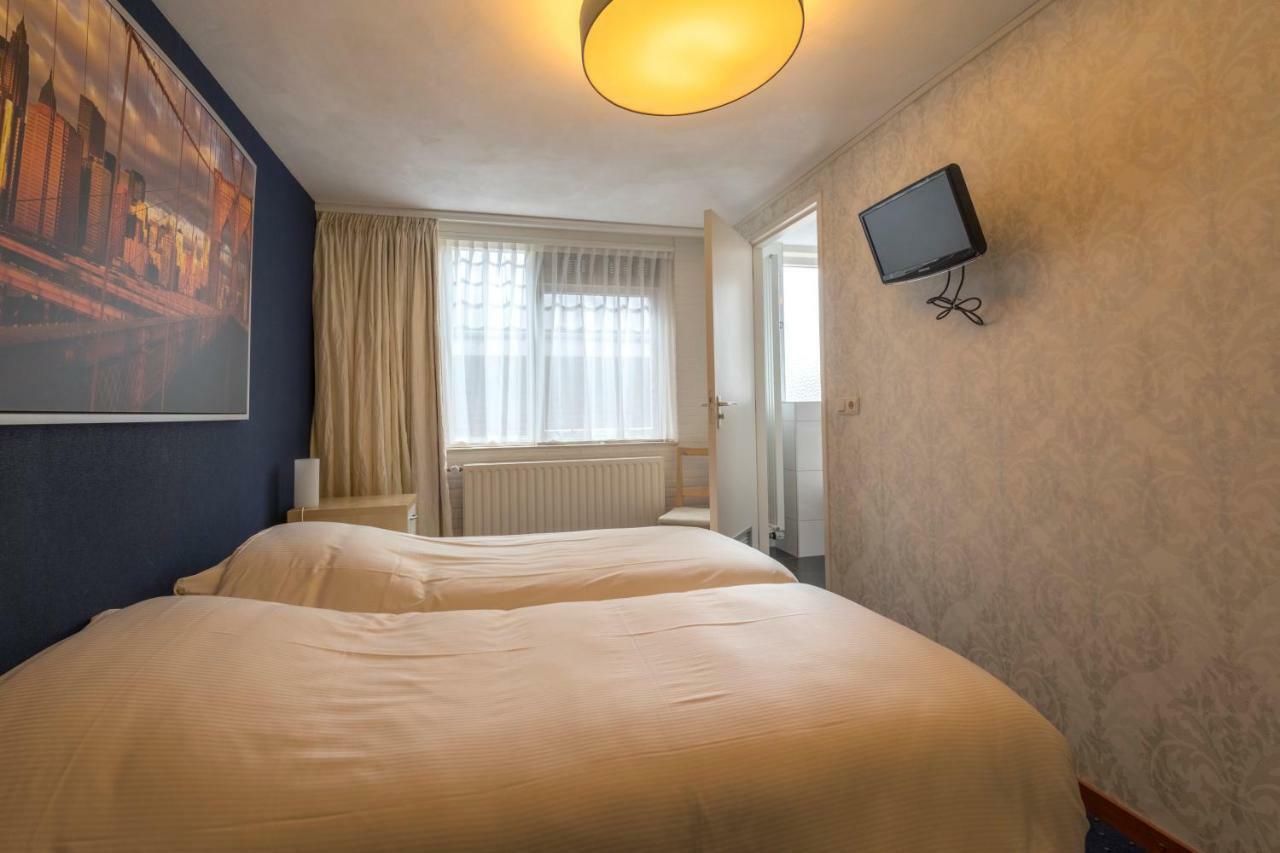 De Waag Hotel Макум Екстериор снимка